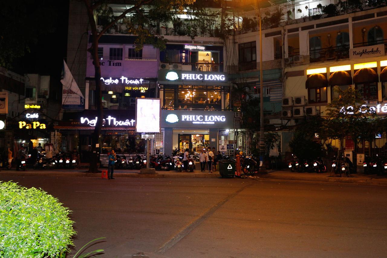 Saigon View Hostel (Adults Only) Ho Chi Minh City Exterior photo